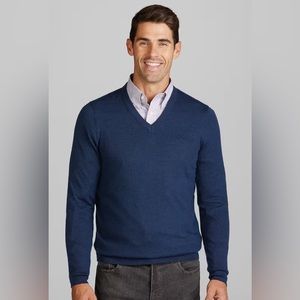 Jos A Banks 100% Wool Sweater
